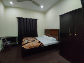 Entire House of 4 Bedrooms in F6 Islamabad